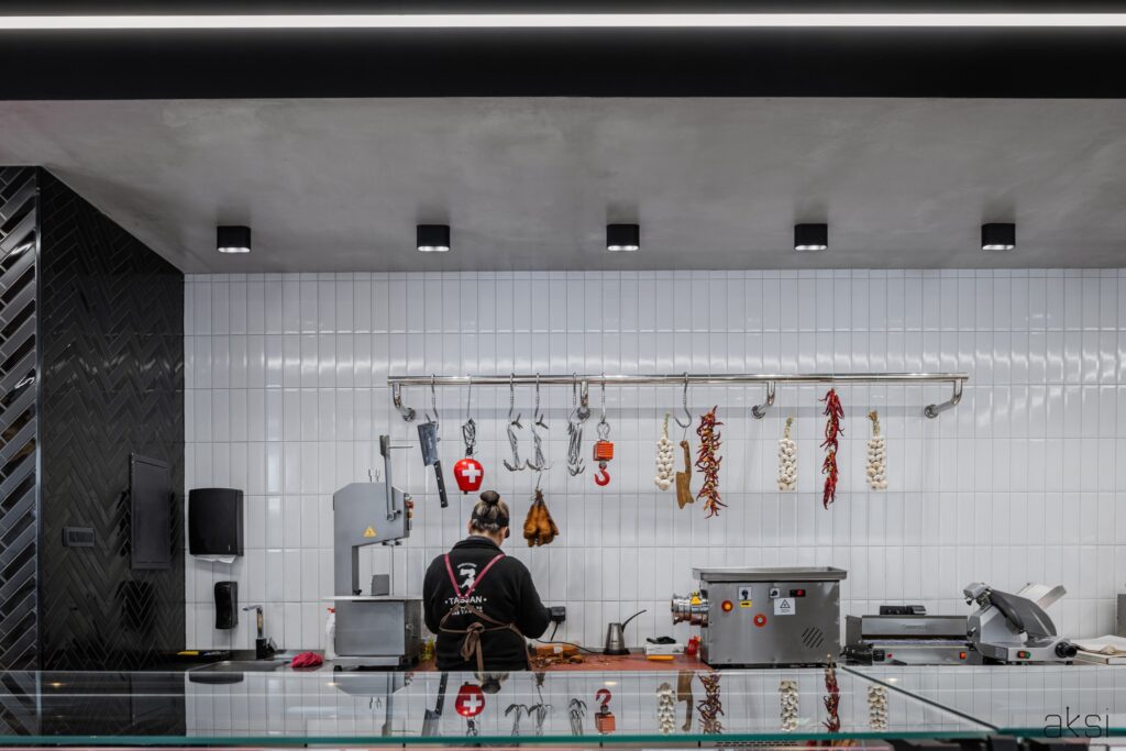 272447874_1607223512786114_1576361990589659011_n